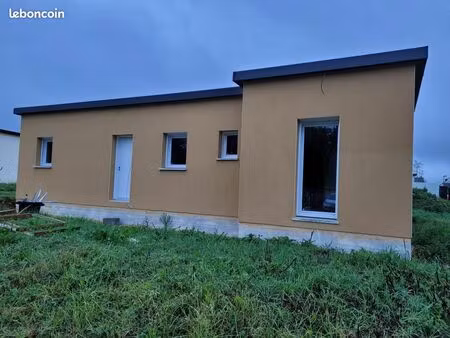 maison 70 m² saint pabu