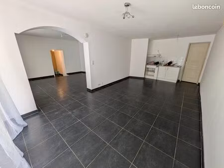 appartement 88m2 beaucaire