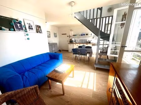 appartement duplex 4 personnes vue mer locquirec