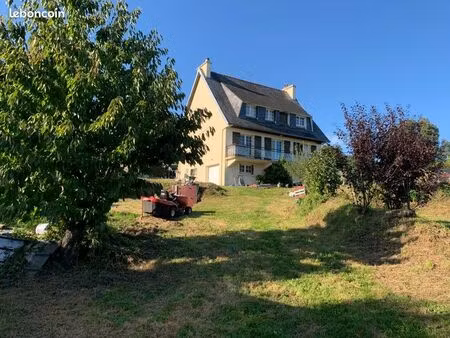 maison sur 4 niveaux