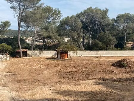 terrain de 824m² viabilisé – hors lotissement