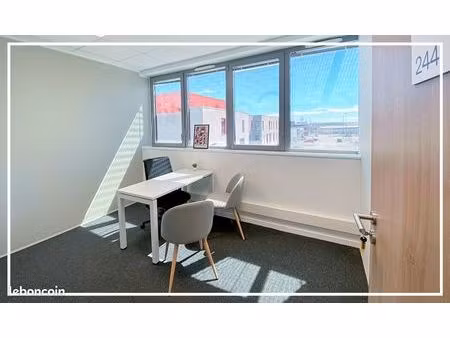 bureau privé à louer pour 2 personnes à brest