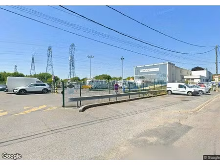 location locaux professionnels 0 pièces 1300 m² à arpajon (91290)  3 333 €