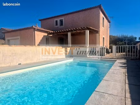 villa familiale avec piscine à 5 min à pied du centre