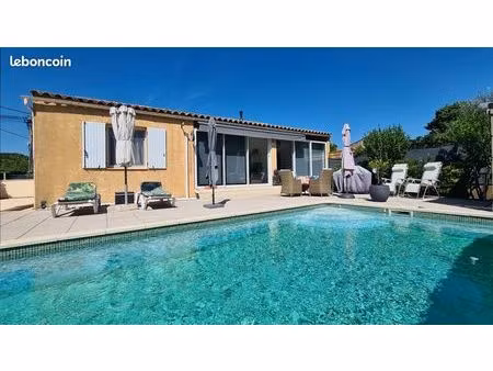 villa 4 pièces 122 m²