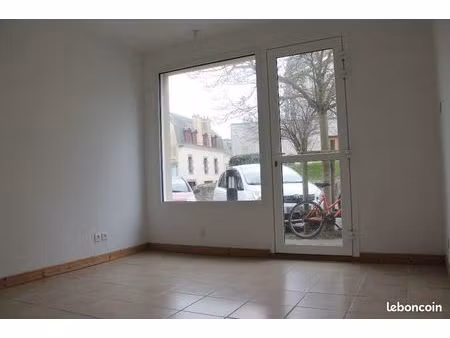 local commercial 17 m² concarneau