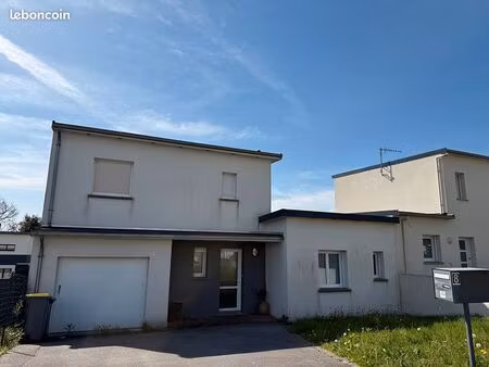 maison 6 pièces 95 m²