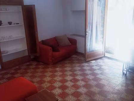 appartement indépendant 35 m² – rez-de-chaussée de maison – calme