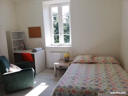 studio meublé
