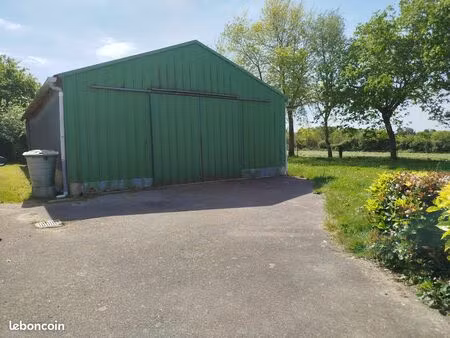hangar pour stockage