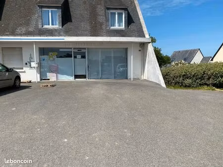 local commercial 90m2 à louer