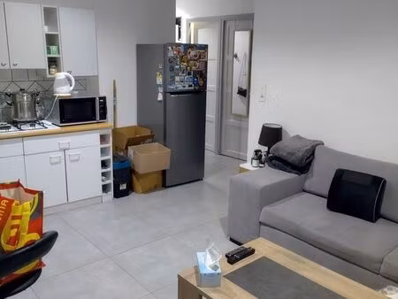 t2 42m2 avec terrasse et stationnement