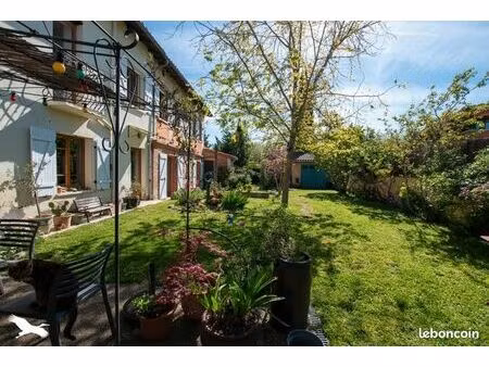 maison de ville 7 pièces 196 m²