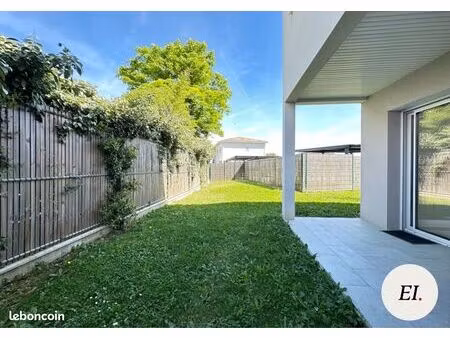 propriété 4 pièces 95 m²