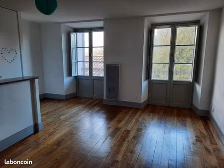 appartement 3 pièces 65 m²