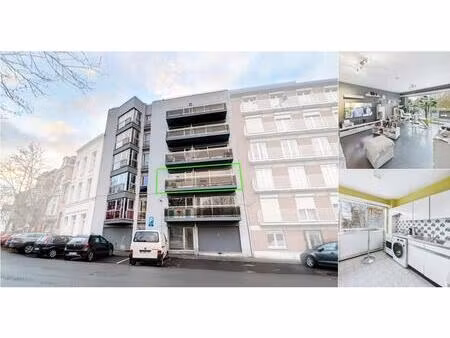appartement à louer avec terrasse et 2 chambres   tournai (vbe16379)