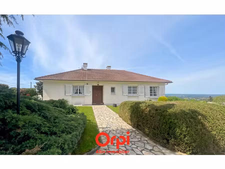 maison montluçon 140 m² t-5 à vendre  230 000 €