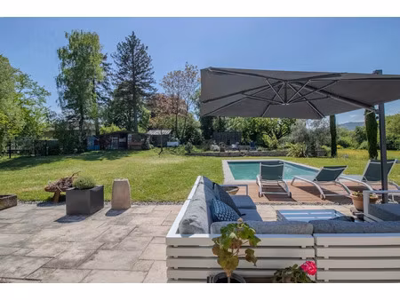 vente maison 9 pièces 266 m² à fontaines-saint-martin (69270)  895 000 €