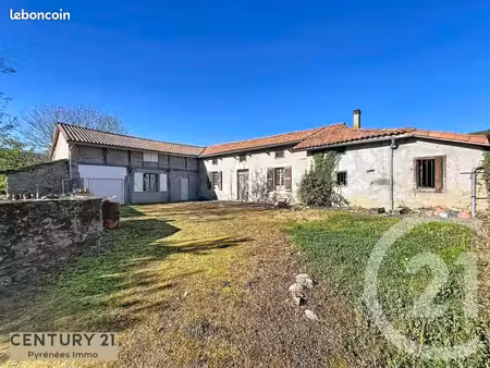 maison 6 pièces 150 m²