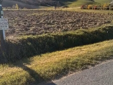 terrain constructible 2100 m2 +terre agricole si besoin à lartigue