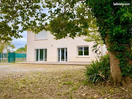 t4 en rdc de maison 84 m² avec jardin – venerque centre
