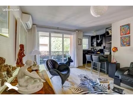 appartement 3 pièces 55 m²