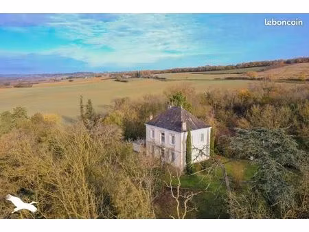 manoir 6 pièces 155 m²