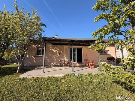 maison 4 pièces 80 m²