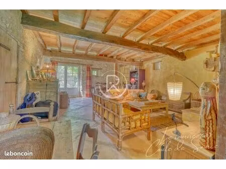 ferme 6 pièces 279 m²