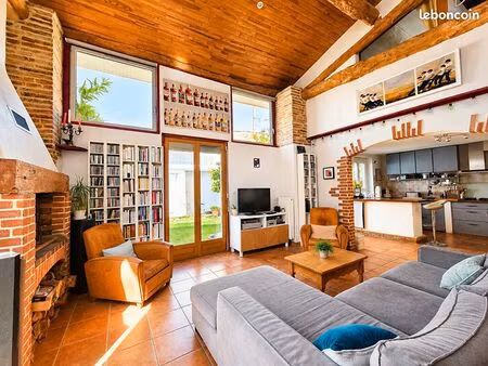 appartement 5 pièces 113 m²