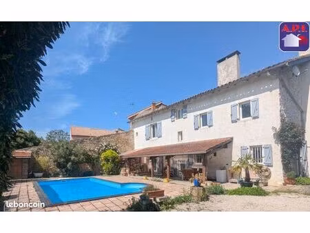 maison 7 pièces 180 m²