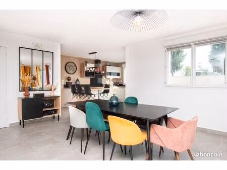 maison récente 4 pièces 125m2