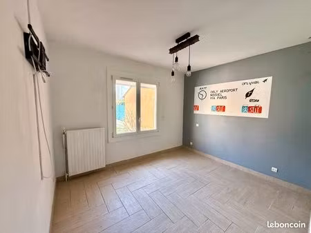 maison de plain pied avec garage + jardin