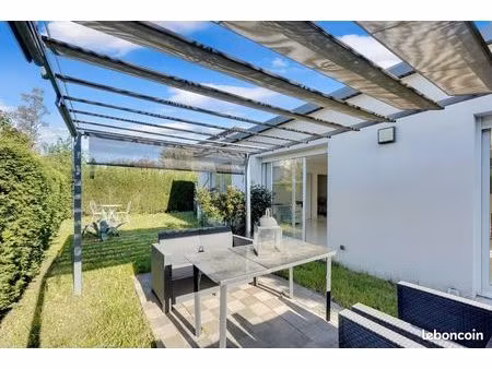 maison 4 pièces 82 m²