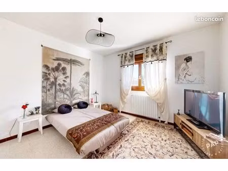 maison familiale avec piscine