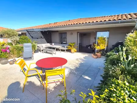 appartement t4 95 m² avec superbe terrasse
