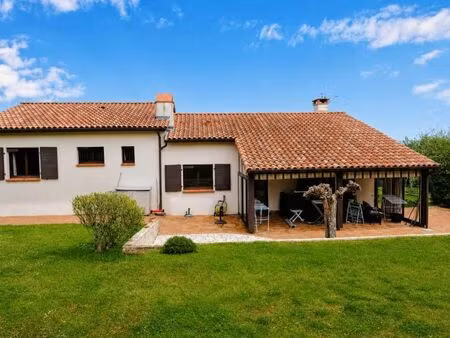 maison 4 pièces 130 m²