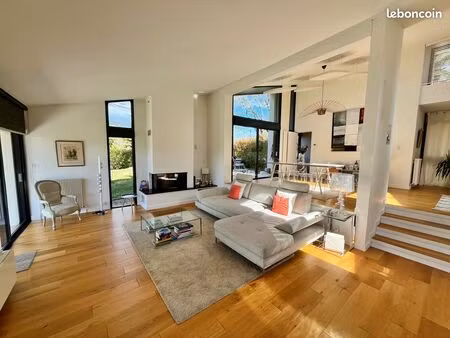 vieille toulouse villa de 175 m² avec piscine