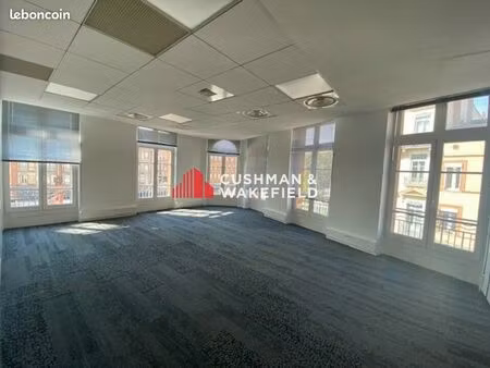 bureaux 653 m² toulouse