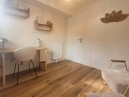 location cabinet quartier grand rond / jardin des plantes