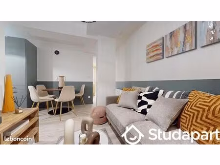 chambre 1 pièce 11 m²