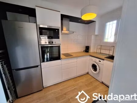 chambre 1 pièce 9 m²