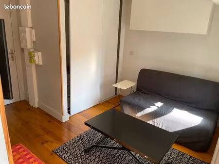 studio meublé faubourg bonnefoy 14m2
