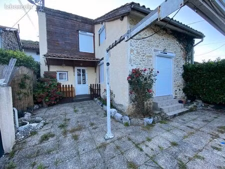 maison de village