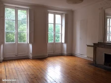 appartement 3 pièces 92 m²