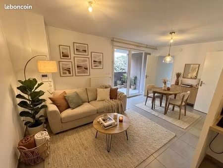 t2 38m2 avec terrasse et parking souterrain