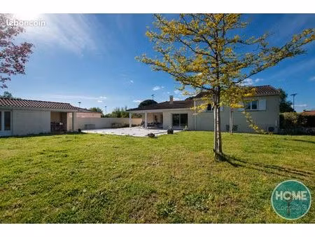 villa 6 pièces 125 m²