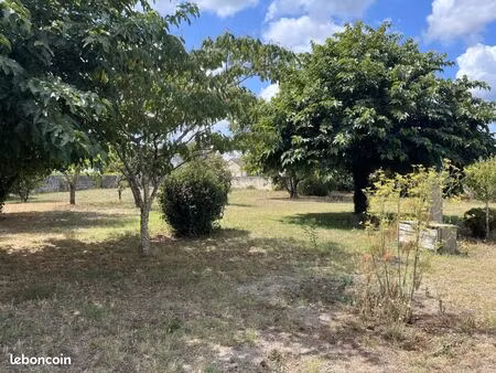 terrain 494 m² brach