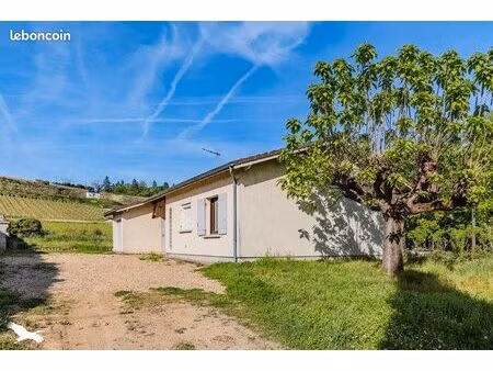 pavillon 3 pièces 80 m²