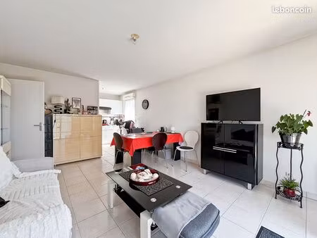 appartement 2 pièces 48 m²